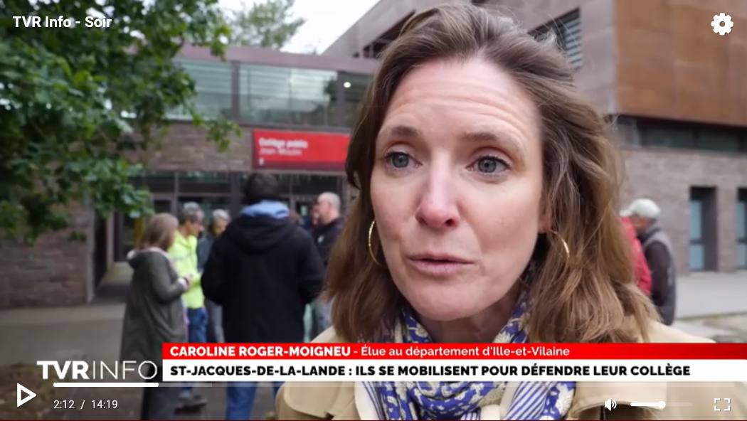 Mobilisation devant le collège Jean Moulin de Saint Jacques-de-la-lande